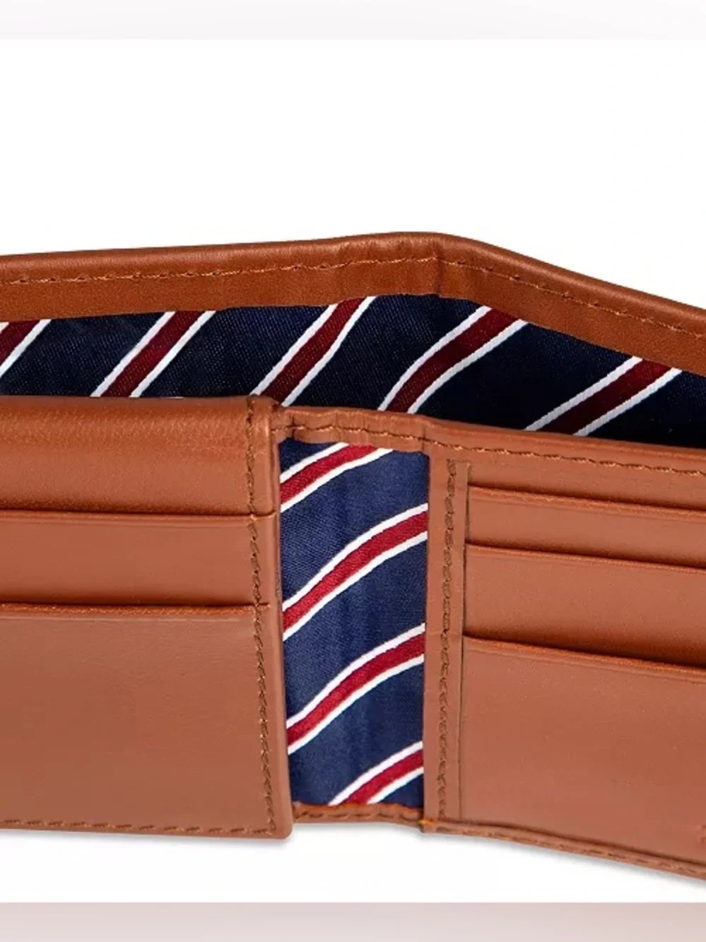 Tommy Hilfiger Men's Overlay Passcase Brown Leather Wallet